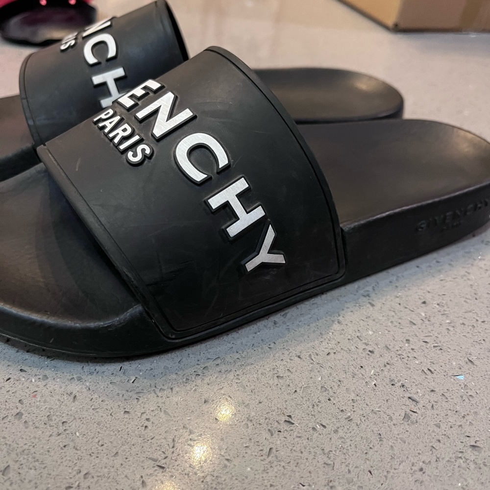 Givenchy Slides - Picture 5 of 9